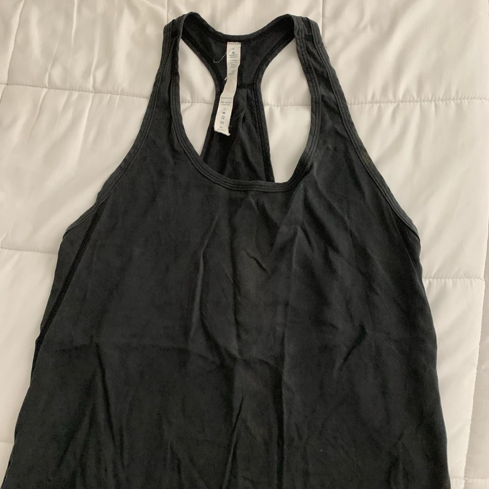 Lululemon workout top